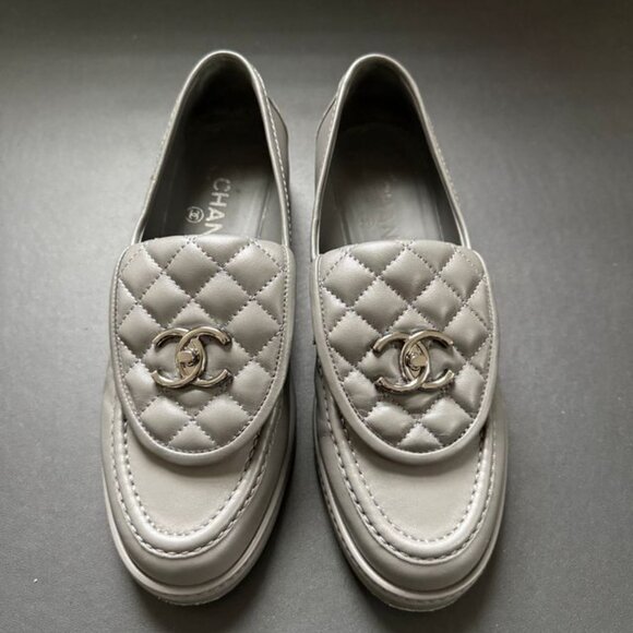 Turnlock Chanel Loafer in Grey - Picture 2 of 7